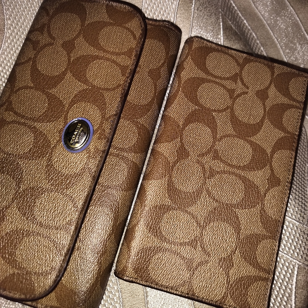 Coach Brown/Purple tri Fold Wallet Set